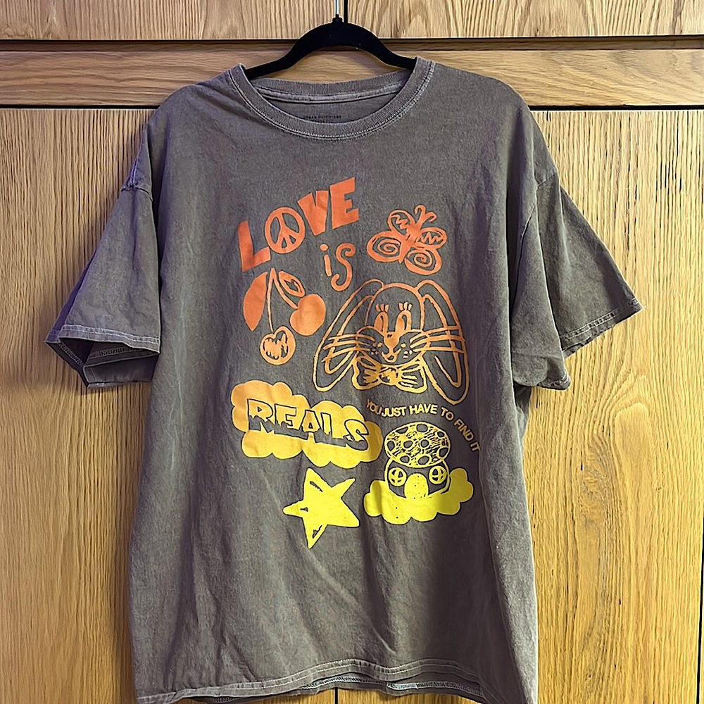 S/M OVERSIZED Urban Outfitters T-Shirt